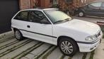 Tweedehands witte Opel Astra F (model 1993, bouwjaar 1997)., Auto's, 4 zetels, Stof, Handgeschakeld, Particulier