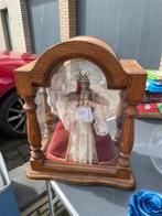 Maria/madonna beeldje in massief houten kastje!, Antiquités & Art, Enlèvement