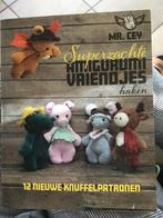 Boek: Superzachte Amigurumi vriendjes haken, Hobby en Vrije tijd, Wol of Garen, Ophalen of Verzenden, Zo goed als nieuw, Haken