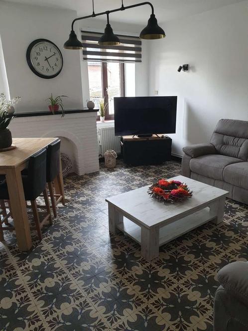 Mooie Woning te Hees(Bilzen-Maastricht), Immo, Huizen te huur, Hasselt, Tussenwoning, Direct bij eigenaar, C
