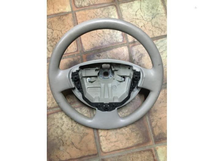 Volant d'un Renault Twingo, Autos : Pièces & Accessoires, Commande, Renault, Utilisé, 3 mois de garantie, Enlèvement ou Envoi
