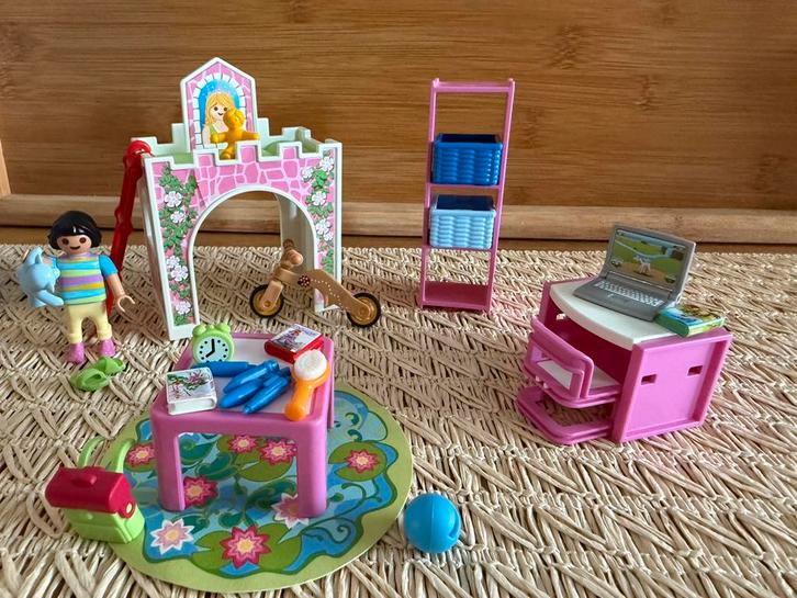 Playmobil City life meisjeskamer tienerkamer met toebehoren, Kinderen en Baby's, Speelgoed | Playmobil, Zo goed als nieuw, Ophalen of Verzenden