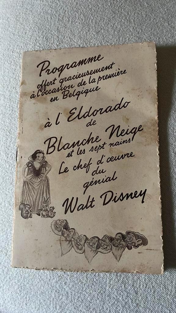 zeldzaam boekje Belgische première Disney Sneeuwwitje, Verzamelen, Disney, Gebruikt, Ophalen of Verzenden