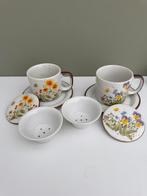Tasses à thé Wild Flowers, Maison & Meubles, Cuisine | Vaisselle, Enlèvement ou Envoi, Comme neuf, Autres styles, Porcelaine