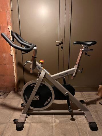 Spinningfiets Vision ES80 beschikbaar voor biedingen