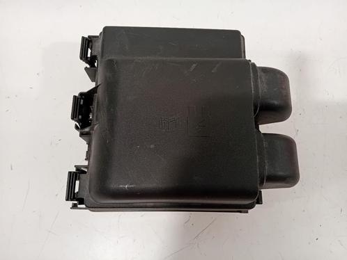 ZEKERINGKAST Ford Fiesta 7 (01-2017/07-2023) (H1BT14D068AG), Auto-onderdelen, Elektronica en Kabels, Ford, Gebruikt