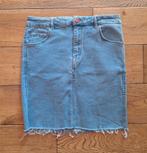 Jupe en jeans bleu H&M taille 38, Vêtements | Femmes, Jupes, Enlèvement ou Envoi, Au-dessus du genou, Comme neuf, Bleu