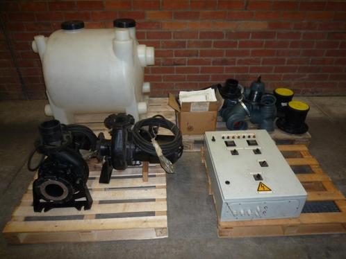 Pompinstallatie voor afvalwater, Zakelijke goederen, Machines en Bouw | Pompen en Compressoren, Ophalen