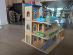 Houten speelgoed garage, Ophalen of Verzenden, Gebruikt, Overige typen