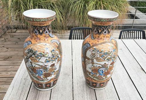 Deux vases chinois de 46 cm de haut, Antiquités & Art, Antiquités | Vases, Enlèvement