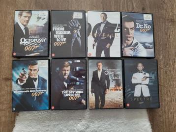 8 dvd´s van James Bond beschikbaar voor biedingen