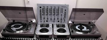 DJ set alles als nieuw apart te koop/beluisteren beschikbaar voor biedingen