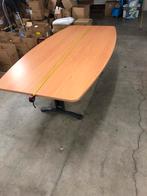 veergadertafel / meeting table, (240 cm X 120 cm X 75 cm), Salle de réunion ou de Présentation, Enlèvement, Utilisé, Bureau