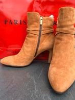 Caroline Biss pumps maat 42 hakken, Kleding | Dames, Schoenen, Ophalen, Pumps, Beige, Nieuw
