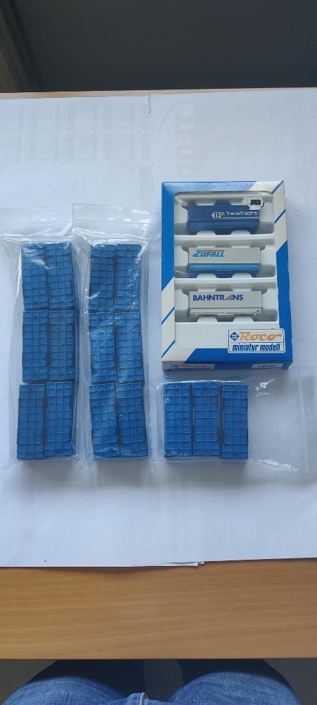 18 Containers voor modelspoorbaan, Hobby en Vrije tijd, Modeltreinen | H0, Gebruikt, Overige typen, Roco, Ophalen of Verzenden