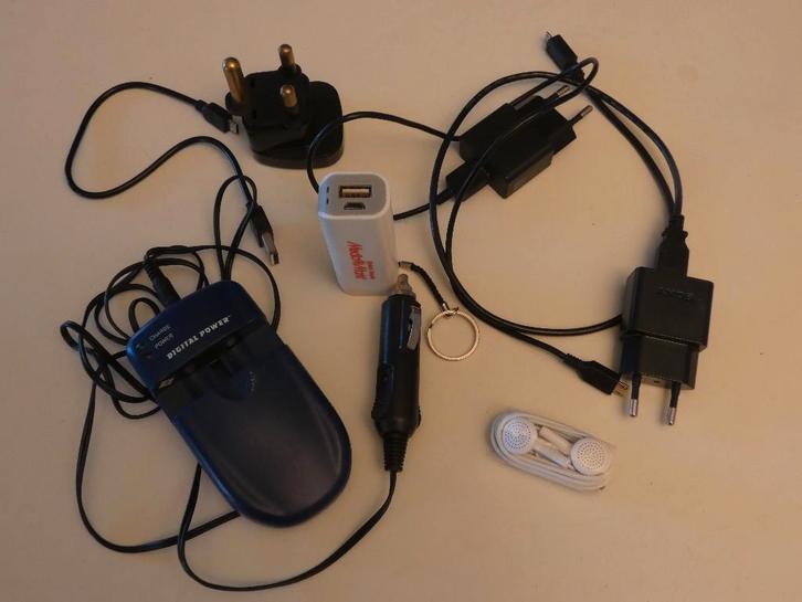 Lot de prises et cables électriques, Bricolage & Construction, Électricité & Câbles, Utilisé, Autres types, Enlèvement ou Envoi