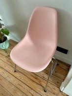 Eames DDS chair pastel roze, Huis en Inrichting, Stoelen, Ophalen