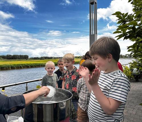 Suikerspinmachine, Hobby en Vrije tijd, Feestartikelen | Verhuur, Zo goed als nieuw, Ophalen