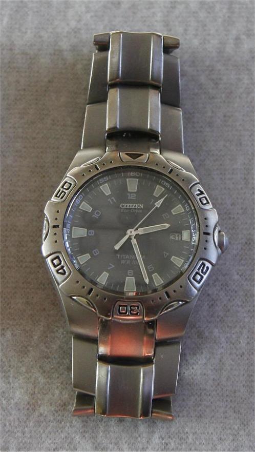 Citizen eco drive Watch solar titanium wr100 Montres