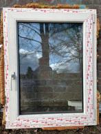 PVC raam - beige, Ophalen, Zo goed als nieuw