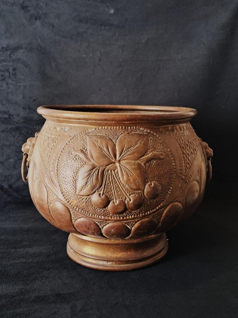 Ancien Jardinière En Cuivre Repoussé, Jardin & Terrasse, Bacs à fleurs & Jardinières, Utilisé, Métal, Intérieur, Rond, Enlèvement ou Envoi