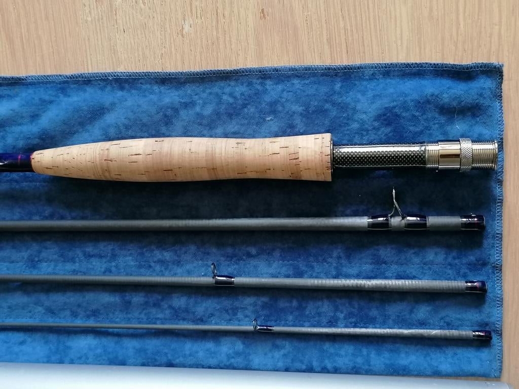 Canne à mouche 9'. #5
Réalisée par A.Bigaré, Enlèvement ou Envoi