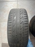 4 zomerbanden 235/40R19 96W, Autos : Pièces & Accessoires, Pneus & Jantes, Véhicule de tourisme, Pneus été, Pneu(s), 19 pouces