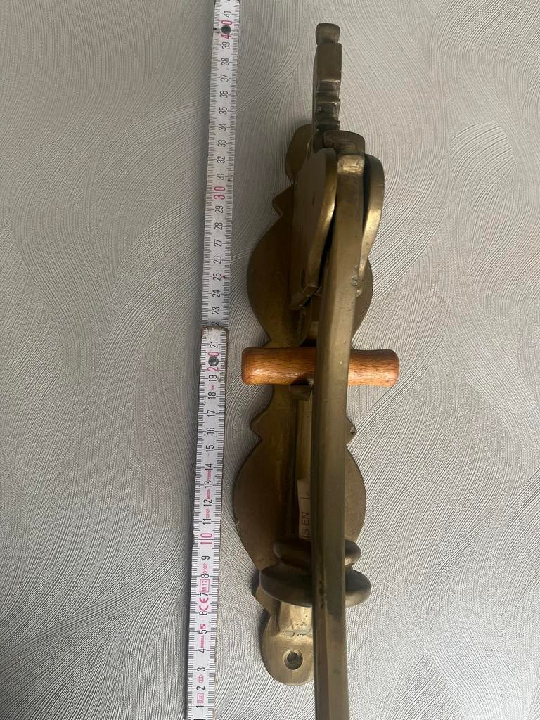 Tire-bouchon en laiton antique à vendre, Enlèvement