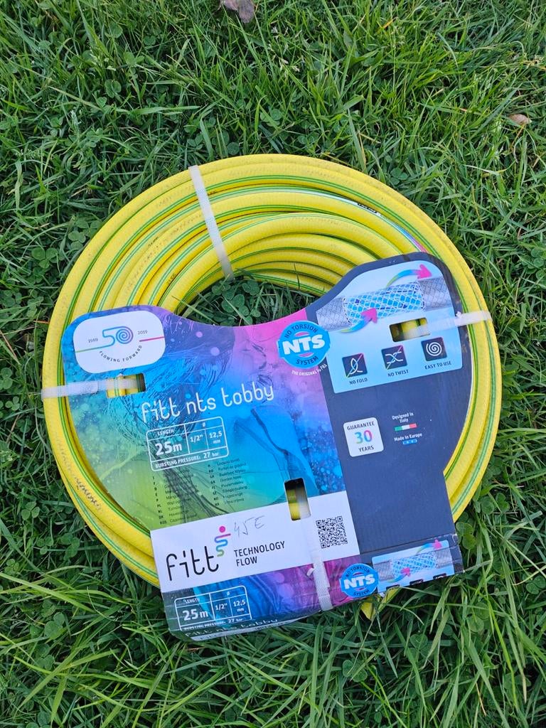 Nieuwe tuinslang L =25 m voor 25 euro in Houthalen, Ophalen, Tuinslang