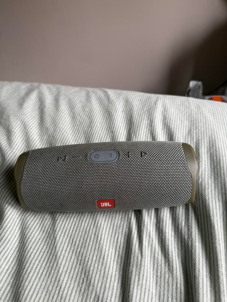 JBL CHARGE 4, Audio, Tv en Foto, Luidsprekerboxen, Ophalen of Verzenden, Zo goed als nieuw, JBL