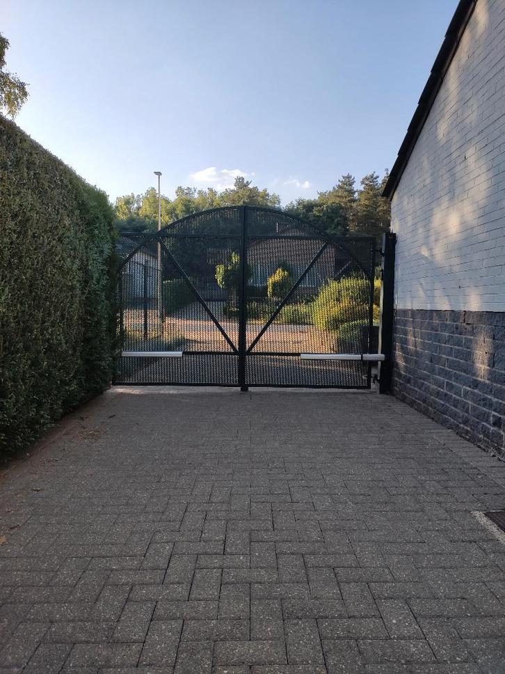 Tweedelige automatische draaipoort, Tuin en Terras, Overige Tuin en Terras, Gebruikt, Ophalen