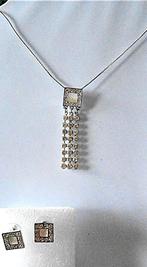 AVON :la parure " Sandra" : collier + boucles, Enlèvement ou Envoi, Neuf, Argent, Argent