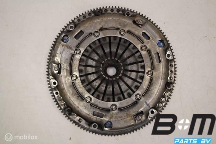 Vliegwiel met complete koppeling Audi A3 8V 04E141025A, Auto-onderdelen, Remmen en Aandrijving, Gebruikt