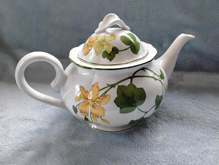 Theepot  Villeroy & Boch Geranium Malva, Maison & Meubles, Cuisine | Vaisselle, Comme neuf, Autres types, Porcelaine, Envoi