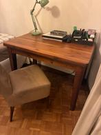 tafel, massief hout, en 2 stoelen, echt leer, elegant, Huis en Inrichting, Tafels | Sidetables, Ophalen, Gebruikt