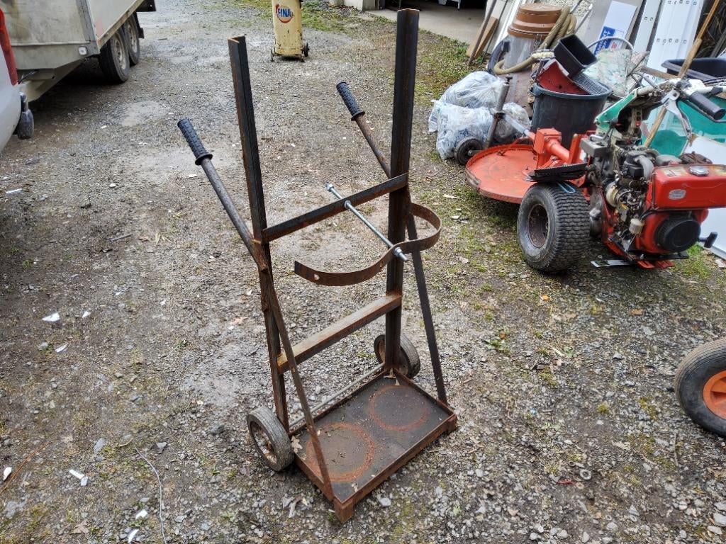 Chariot pour bonbonnes acétylène et oxygène, Enlèvement