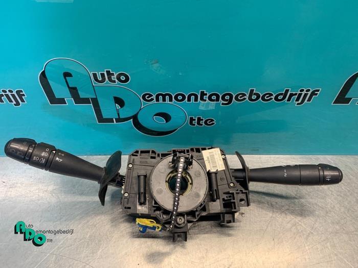 Commutateur combi colonne de direction d'un Dacia Logan (Log, Autos : Pièces & Accessoires, Tableau de bord & Interrupteurs, Dacia