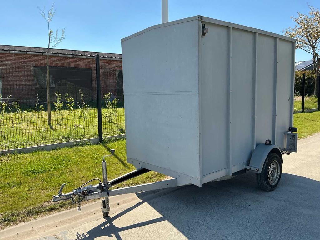 Remorque à caisse, Utilisé