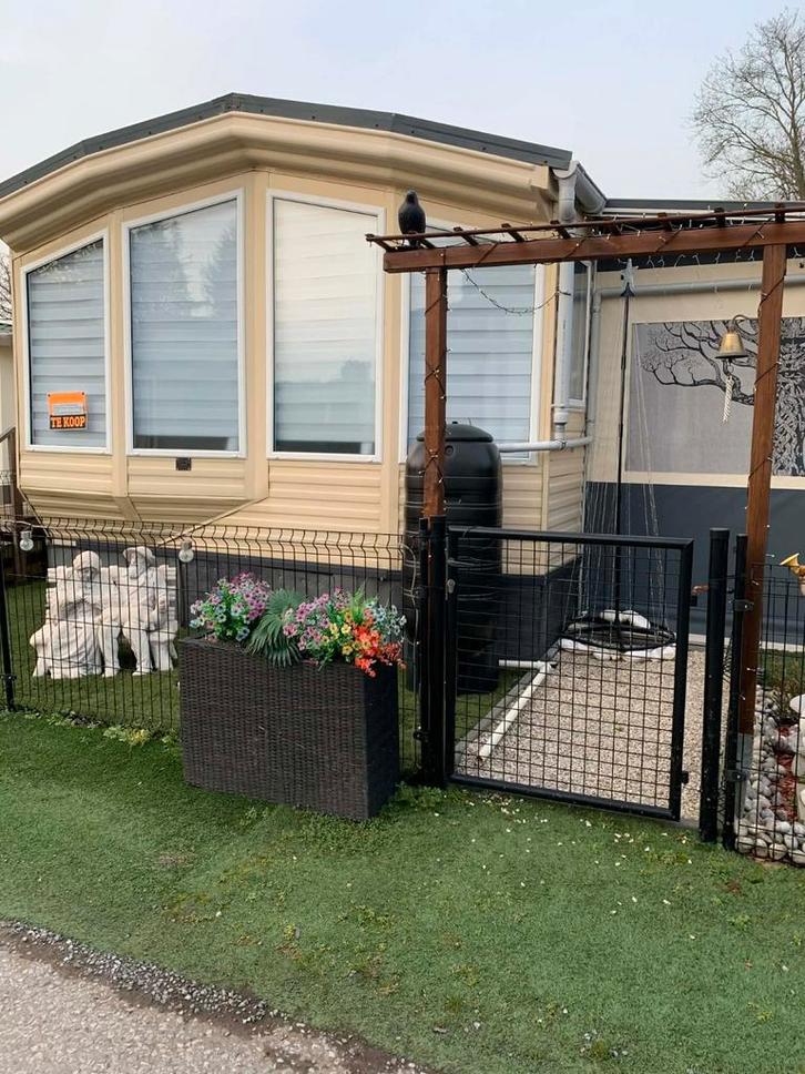 Stacaravan + voortent, Caravanes & Camping, Caravanes résidentielles, jusqu'à 3, Enlèvement