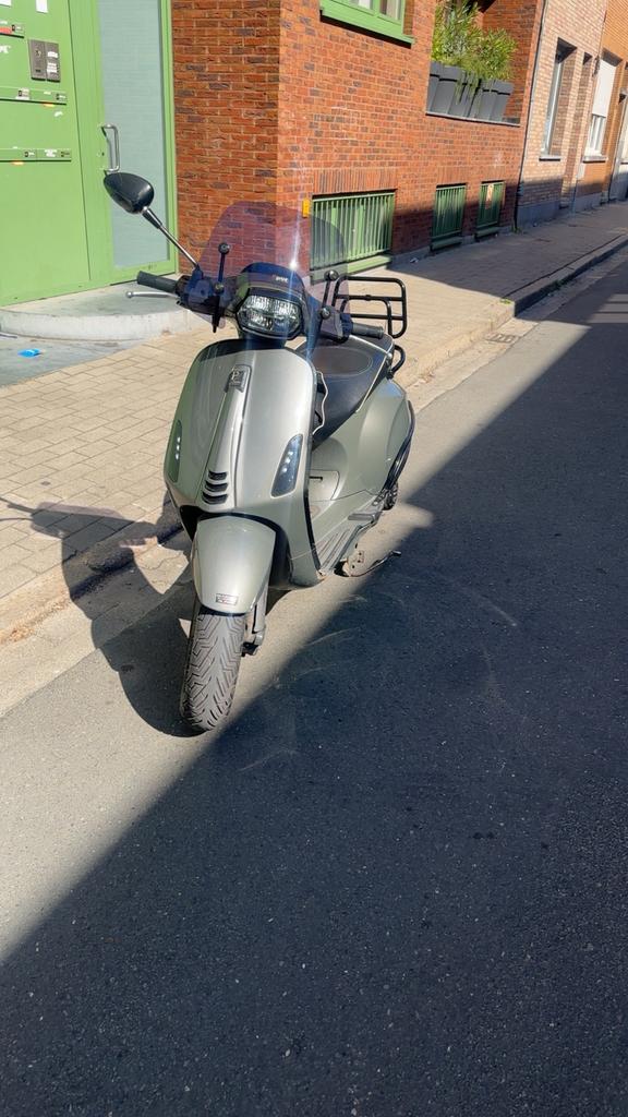 Vespa sprint 80cc, Ophalen of Verzenden, Zo goed als nieuw, 80 cc, Benzine