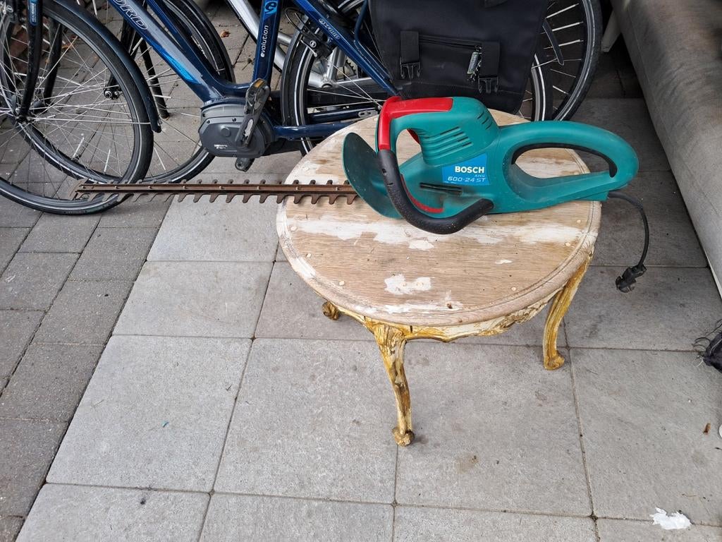 Bosch haagschaar, Ophalen