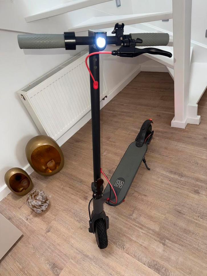 Elektrische step - Zo goed als nieuw!, Fietsen en Brommers, Steps, Zo goed als nieuw, Ophalen