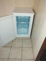 Tafeldiepvries, perfect werkend,  lichte  schade vooraan, Enlèvement