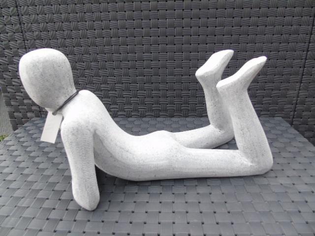 moderne kunst zonsondergangbeeld in grijze polystone..., Tuin en Terras, Tuinbeelden, Nieuw, Abstract beeld, Steen, Ophalen of Verzenden