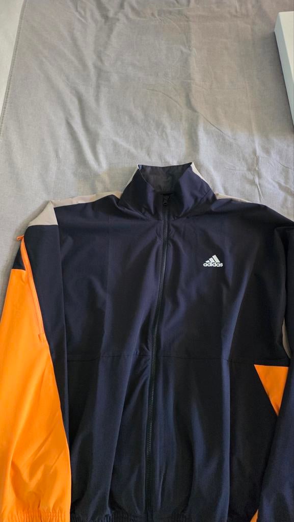 Veste Sportswear Adidas zippée tricolore neuve, Kleding | Heren, Ophalen, Maat 52/54 (L), Overige kleuren, Nieuw