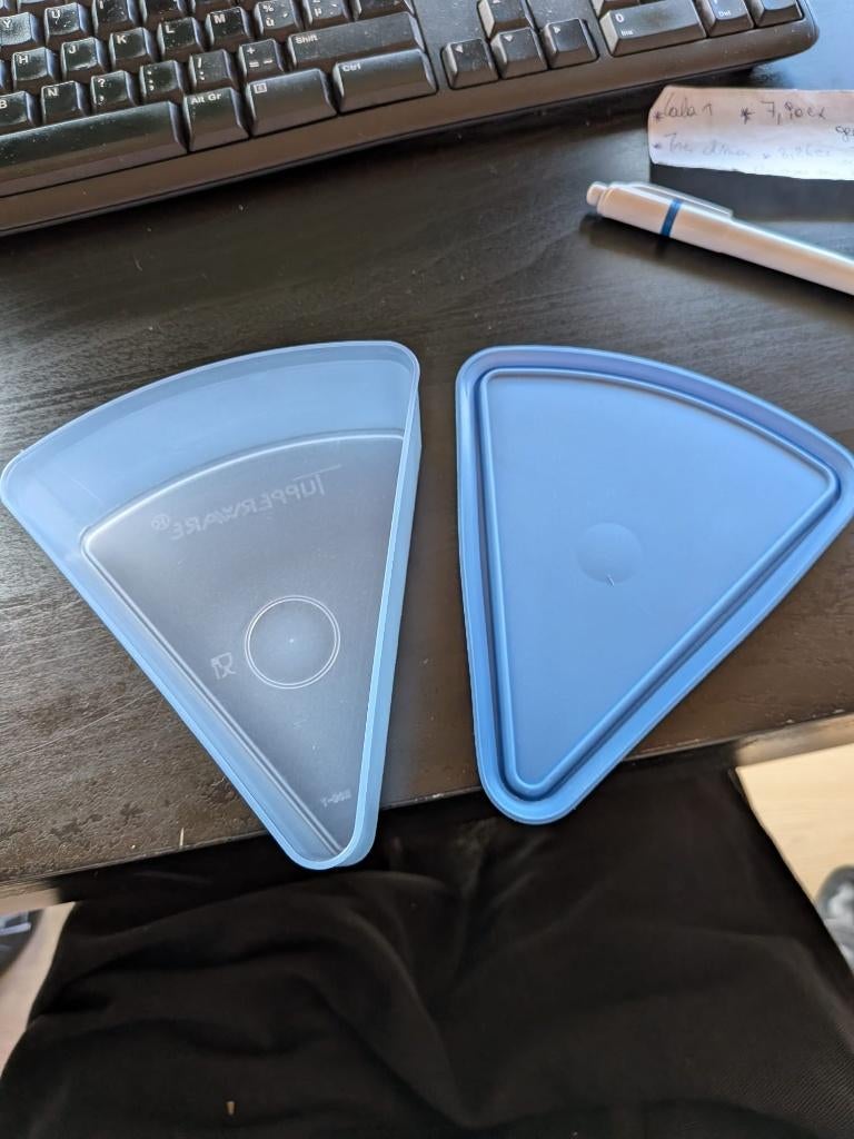 blauw potje van Tupperware - 4€, Ophalen of Verzenden, Zo goed als nieuw, Blauw, Bus of Trommel