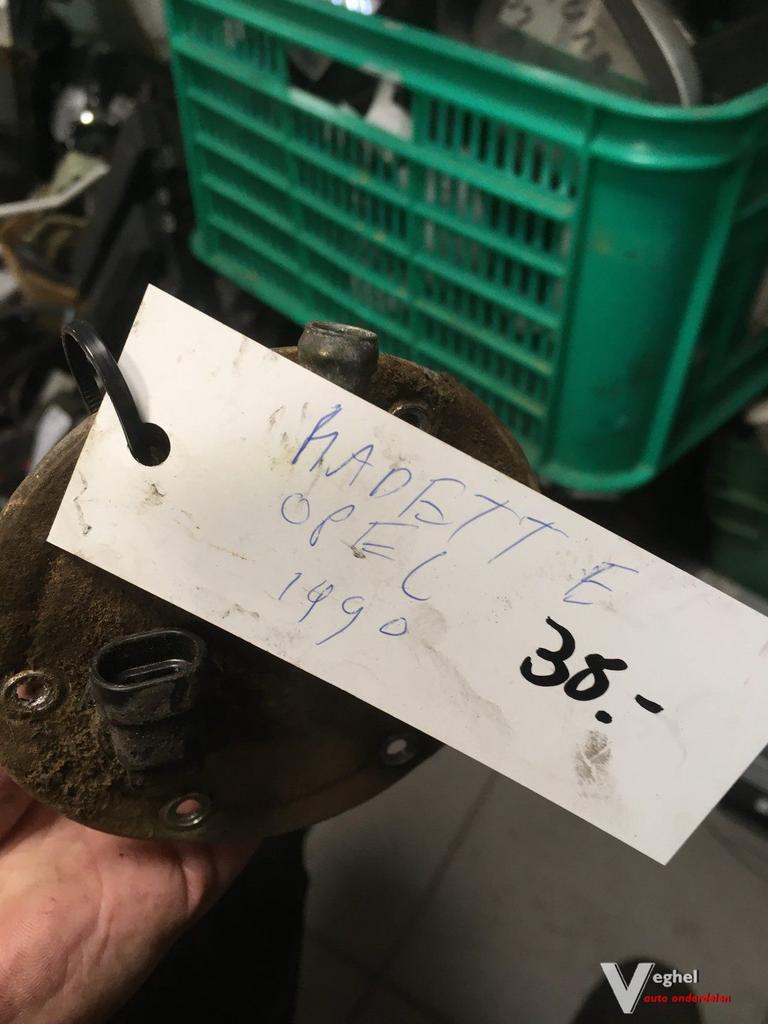 Opel Kadet E 1990 brandstofpomp, -, Utilisé, -, -
