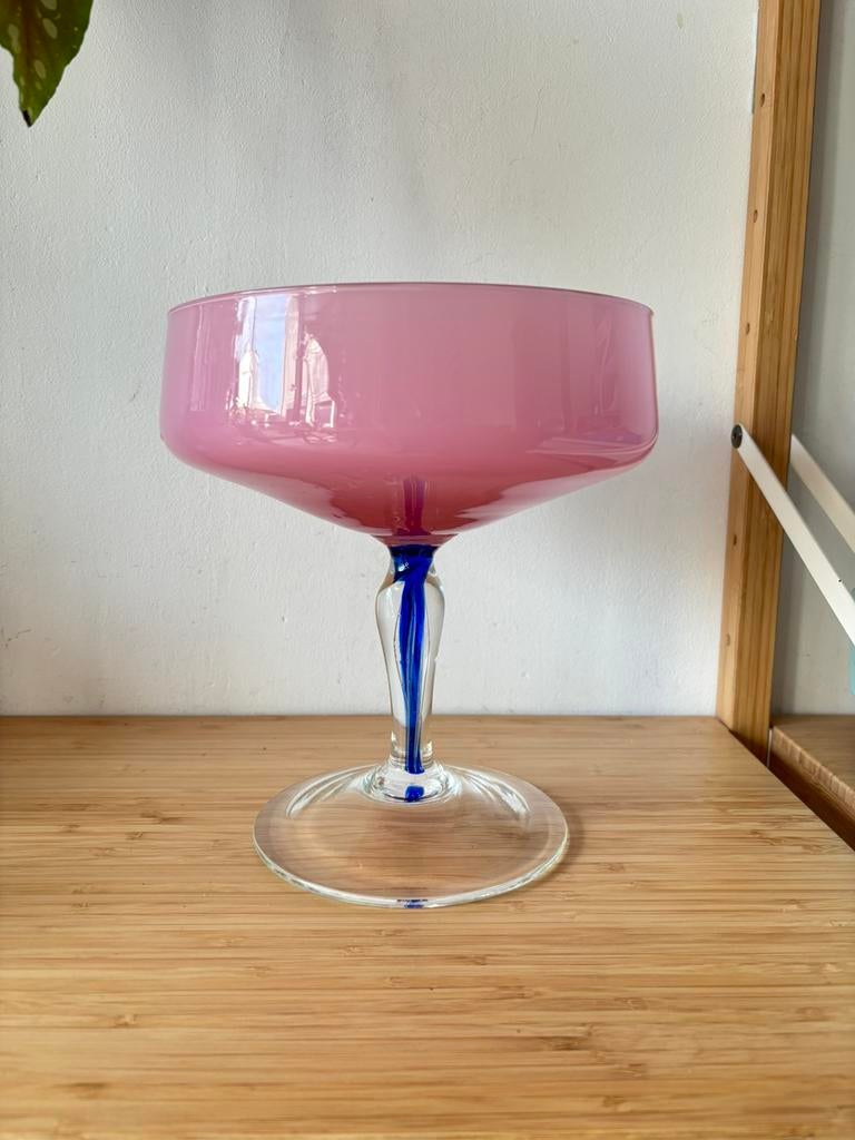 Grote glazen coupe/schaal op voet, 23 cm – design/vintage, Antiek en Kunst, Antiek | Glaswerk en Kristal, Ophalen