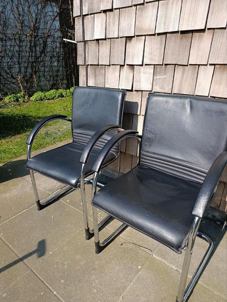 Buisstoel - vintage, Huis en Inrichting, Stoelen, Twee, Ophalen