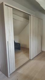 Armoire, portes coulissantes avec miroir, 200 cm ou plus, Avec tablette(s), Comme neuf, Enlèvement